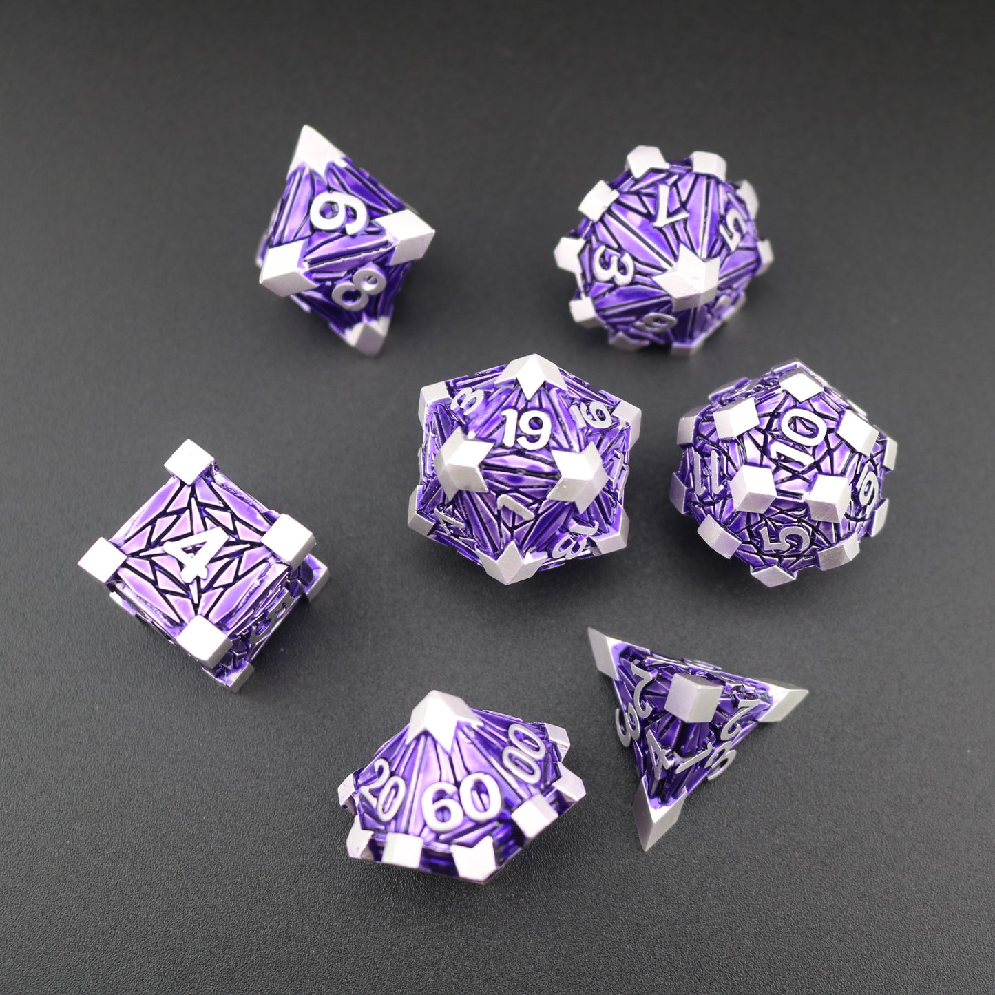 Wyrmscale Dice - Purple and Silver (set of 7)